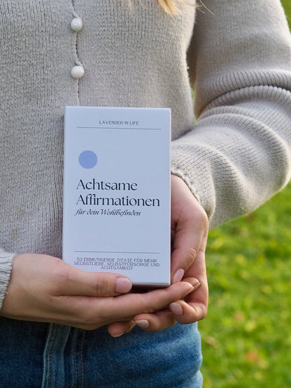 Affirmationenskarten 52 Karten mit Holzständer